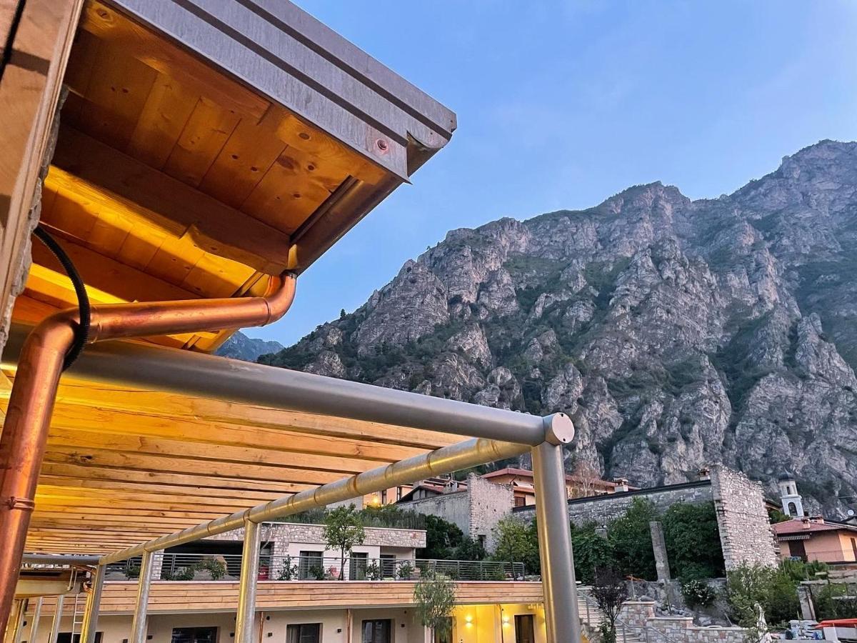 Sibenbras Natural Aparthotel Лимоне-суль-Гарда Экстерьер фото