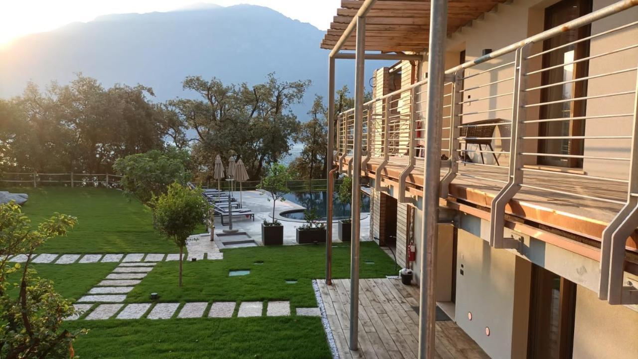 Sibenbras Natural Aparthotel Лимоне-суль-Гарда Экстерьер фото